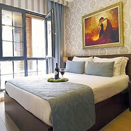 Отель Beyoglu 3*